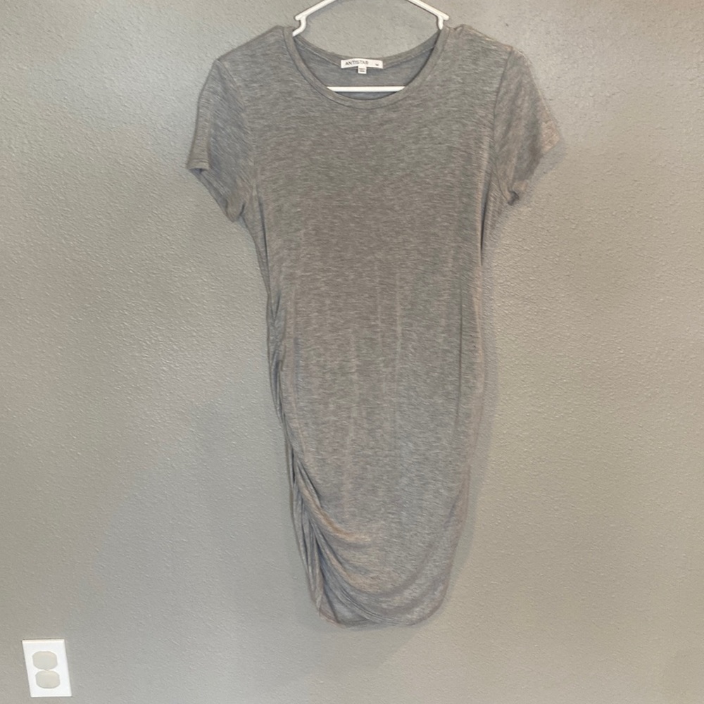 Women’s/ Maternity Dress